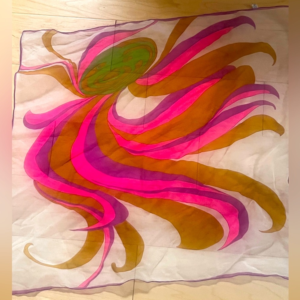 Chic vintage large chiffon scarf